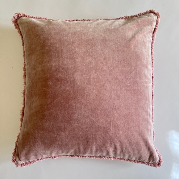 Velvet Fringed Throw Pillow Cover Pottery Barn22 x 22 NWOT - Picture 4 of 6